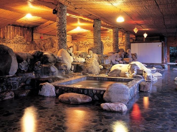 The Solas Hot Spring Resort Nantou 外观 照片